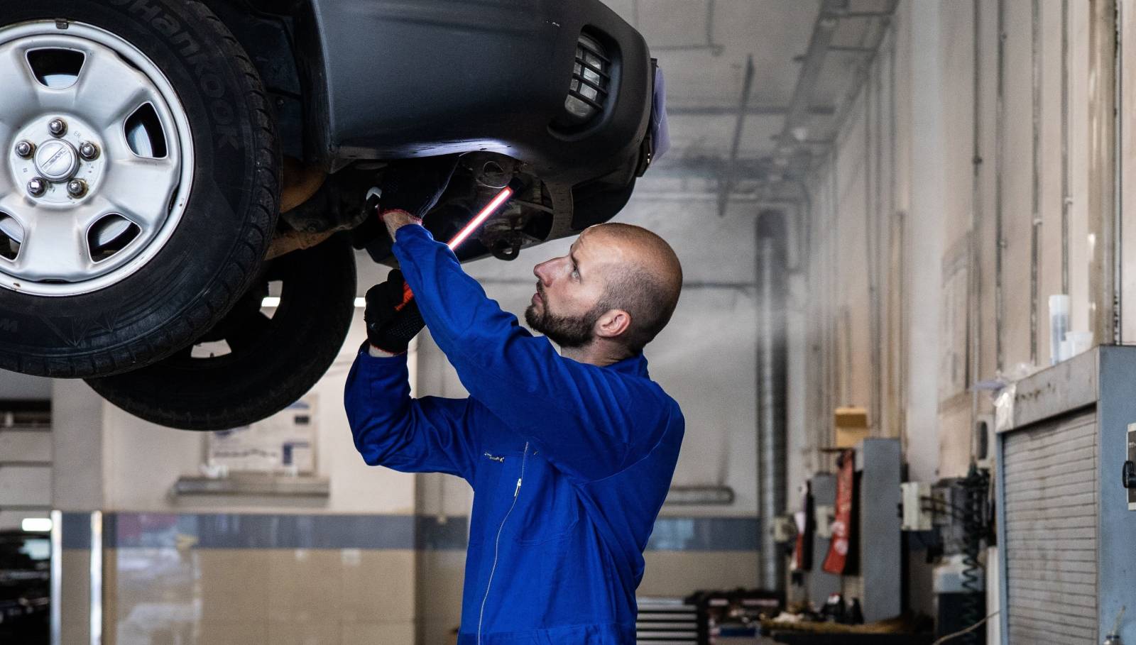 Préparation et présentation au contrôle technique avec le garage Machecourt à Vendargues